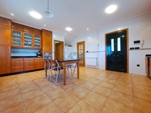 Planta Baja: Cocina-comedor