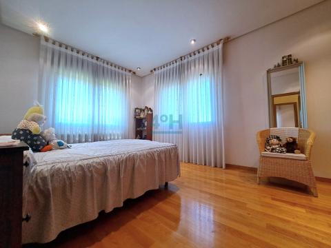 Planta Primera: Dormitorio 4
