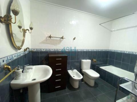 Planta Alta: Baño 2 con bañera del dormitorio-suite