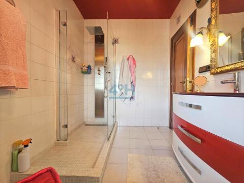 Planta Alta: Baño 3 con plato de ducha