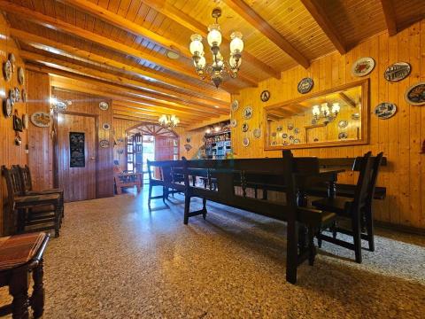 Bodega-comedor primera baja