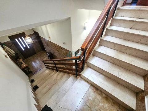 Escaleras segunda planta