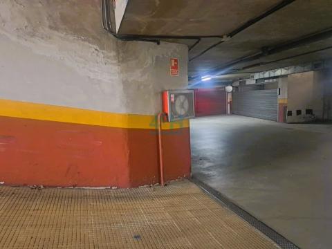 Bajada a primer sótano