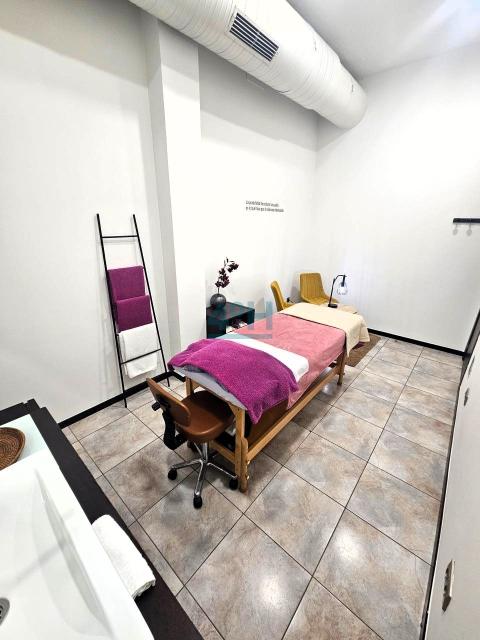 Cabina