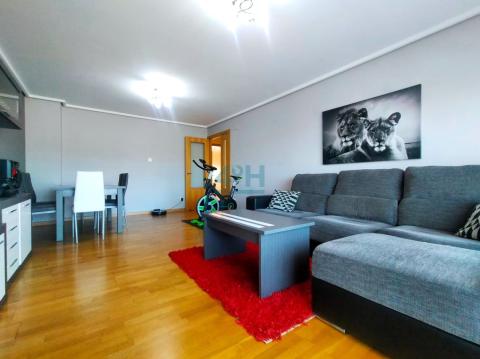 Planta Baja: Salón-comedor