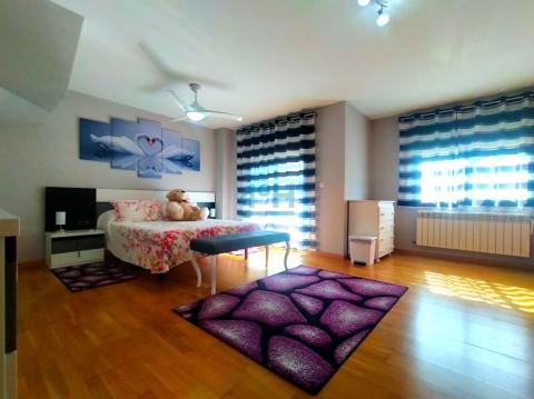Planta Baja: Dormitorio-suite