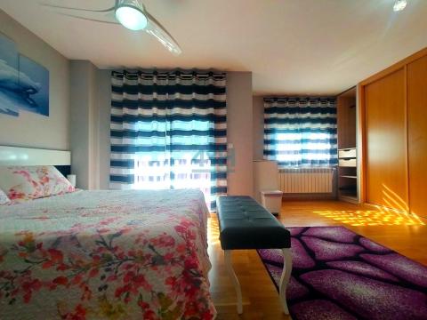 Planta Baja: Dormitorio-suite