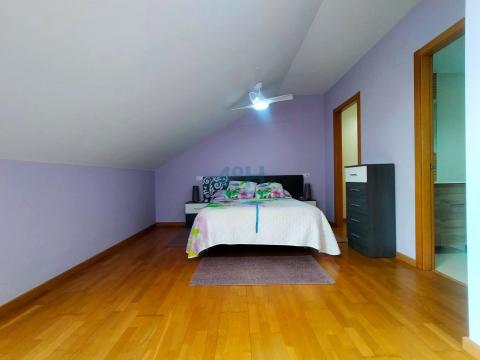 Planta Alta: Dormitorio-suite 4