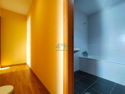 Planta Alta: Acceso a baño 3