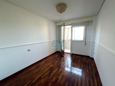 Dormitorio 3 con galería