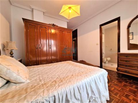 Dormitorio suite con baño