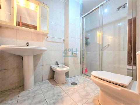Baño del dormitorio en suite